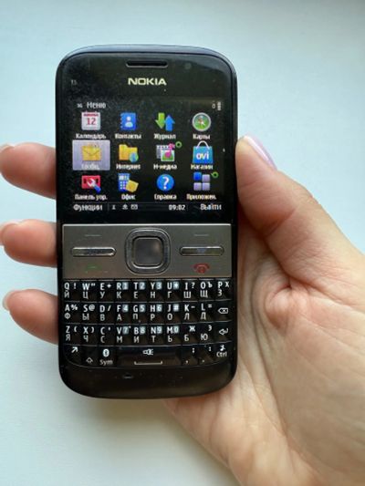 Лот: 25360751. Фото: 1. Nokia. Кнопочные мобильные телефоны