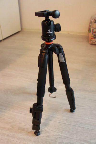 Лот: 8269701. Фото: 1. Фотоштатив Vanguard Alta+ 235AB... Штативы, держатели