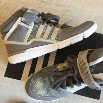 Лот: 7394590. Фото: 1. Кроссовки Adidas Performance... Кеды, кроссовки, слипоны
