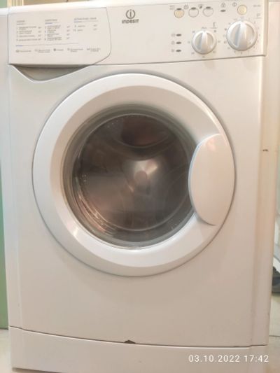 Лот: 19493267. Фото: 1. Повторно стиральная машина Indesit. Стиральные машины