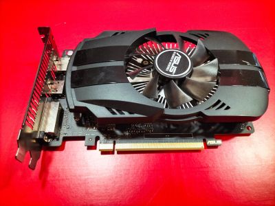 Лот: 19044938. Фото: 1. Asus GTX 1050 2G. Видеокарты