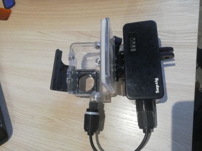 Лот: 15683716. Фото: 1. Аквабокс Go Pro hero 4 с батарейкой... Штативы, держатели