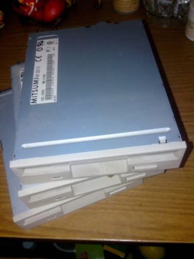 Лот: 11009771. Фото: 1. FDD 3.5 Floppy Флоппи дисководы... Другое (комплектующие)