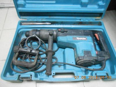 Лот: 4372955. Фото: 1. Продам перфоратор Makita HR5001C... Электроинструмент