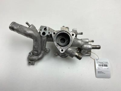 Лот: 21119236. Фото: 1. Корпус термостата Mitsubishi Outlander... Двигатель и элементы двигателя