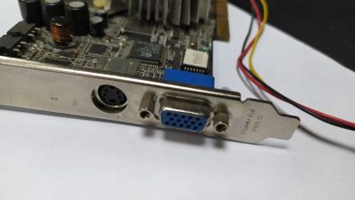 Лот: 16356422. Фото: 1. AGP видеокарта GeForce Ti4200... Видеокарты