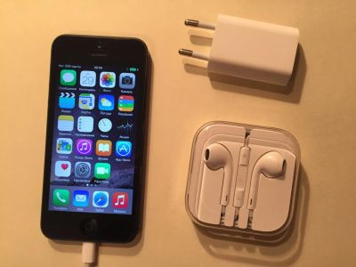 Лот: 5477068. Фото: 1. Смартфон Apple iPhone 5 32GB. Смартфоны