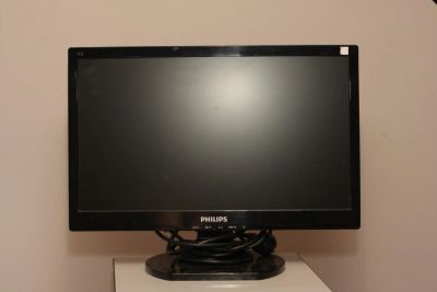 Лот: 5383140. Фото: 1. Монитор Philips 192E1. ЖК-мониторы