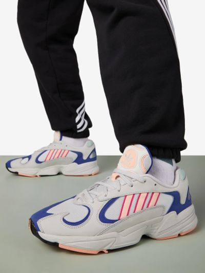 Лот: 24286304. Фото: 1. Кроссовки adidas Yung-1, Белый. Кеды, кроссовки, слипоны