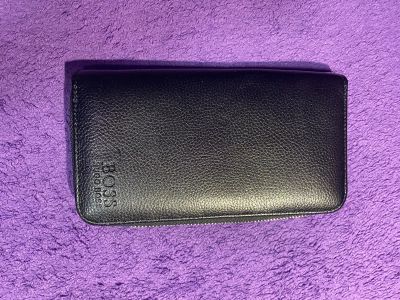 Лот: 16529565. Фото: 1. Кошелек Hugo Boss. Бумажники, кошельки, портмоне
