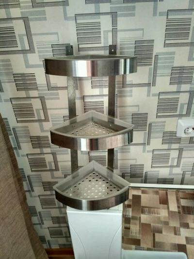 Лот: 9059207. Фото: 1. Полка в ванную угловая Ikea. Мебель для ванной комнаты