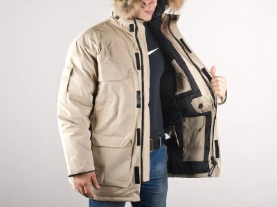 Лот: 10545725. Фото: 1. Парка зимняя Canada Goose IV. Верхняя одежда