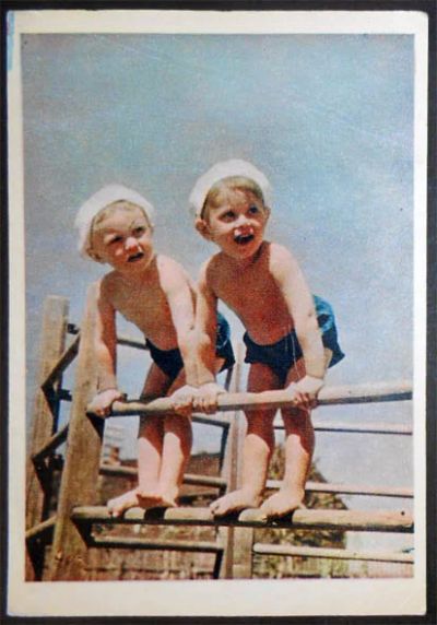 Лот: 7134933. Фото: 1. Открытка Верхолазы. Дети. 1958... Открытки, конверты