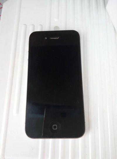Лот: 6994398. Фото: 1. Apple Iphone 4 32gb. Смартфоны