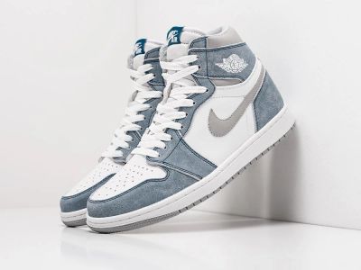 Лот: 18186818. Фото: 1. Кроссовки Nike Air Jordan 1 High... Кеды, кроссовки, слипоны