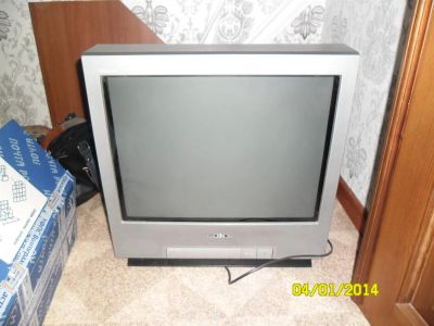 Лот: 3567802. Фото: 1. Продам телевизор Sony trinitron... Телевизоры
