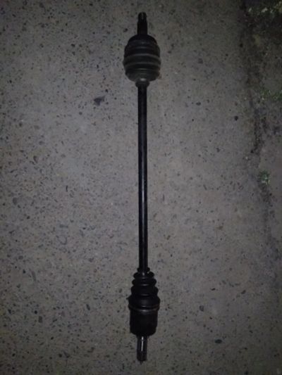 Лот: 16304615. Фото: 1. Привод передний помойму левый... Ходовая, подвеска, рулевое управление
