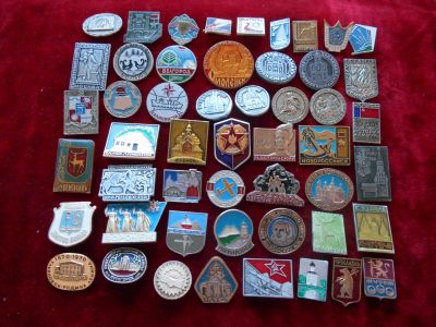 Лот: 25022917. Фото: 1. значки ссср 51 шт лотом - 450... Сувенирные