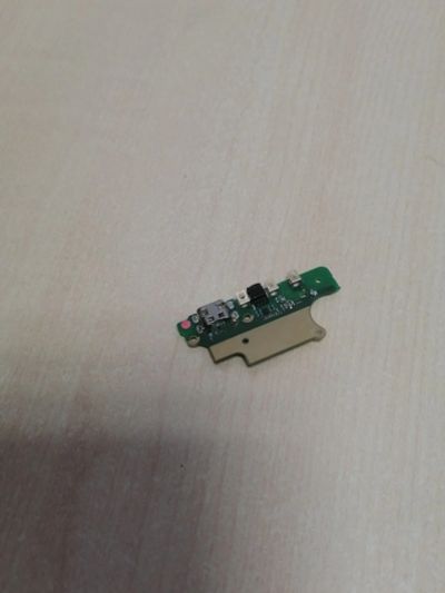 Лот: 15681176. Фото: 1. A529 . Nokia 5 ( TA-1053 ) Нижняя... Микросхемы и платы