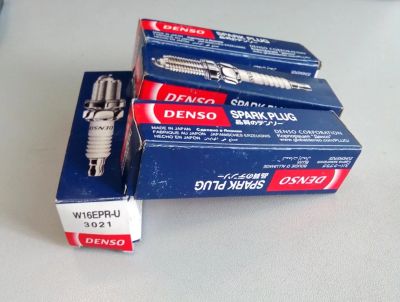 Лот: 9674758. Фото: 1. Свечи DENSO W16EPR-U. Двигатель и элементы двигателя