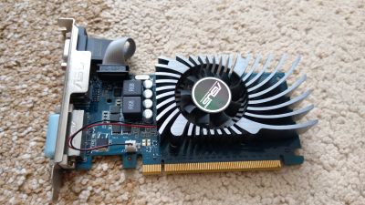 Лот: 17325213. Фото: 1. ASUS GT730-1GD5-BRK. Видеокарты