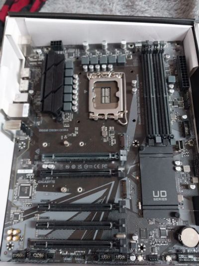Лот: 20276234. Фото: 1. Материнская плата Gigabyte B660... Материнские платы