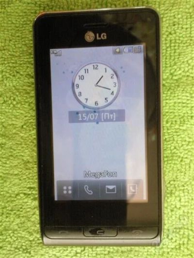 Лот: 1069836. Фото: 1. lg ke990 обмен приветствуется. Кнопочные мобильные телефоны