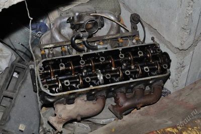 Лот: 1089708. Фото: 1. Головка блока цилиндров BMW M30B25... Двигатель и элементы двигателя