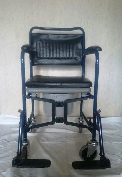 Лот: 17367247. Фото: 1. Инвалидное кресло - туалет. Реабилитация, уход за больными