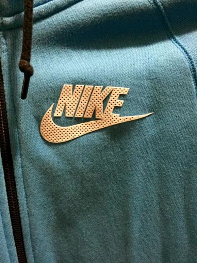 Лот: 6801508. Фото: 1. Кофта Nike. Свитеры, толстовки, худи
