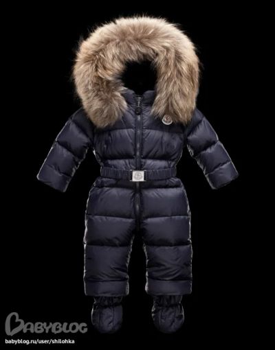 Лот: 3319536. Фото: 1. детский зимний комбинезон Moncler. Костюмы, пиджаки, комбинезоны
