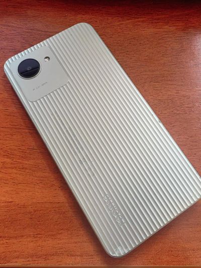 Лот: 25509488. Фото: 1. Realme C30. Смартфоны