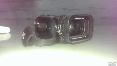 Лот: 9486290. Фото: 1. Видеокамера Full HD JVC gz-hd7u... Видеокамеры