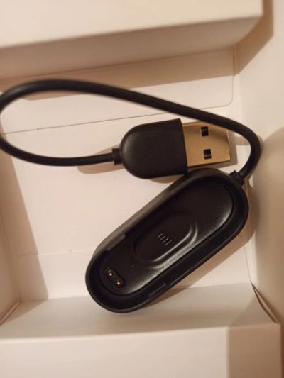 Лот: 15440788. Фото: 1. Зарядка для xiaomi mi band 4 оригинал. Смарт-часы, фитнес-браслеты, аксессуары
