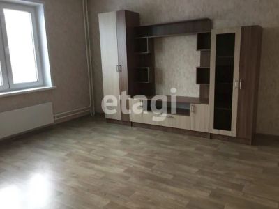 Лот: 21020085. Фото: 1. Сдам 1-комн. кв. 40 кв.м. Красноярск... Квартиры, студии