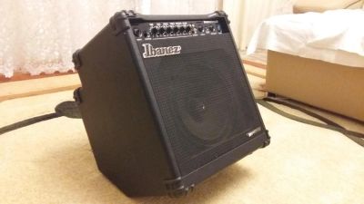 Лот: 8275334. Фото: 1. Ibanez SW35 Комбо-усилитель бас-гитарный. Гитарные эффекты и комбоусилители