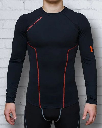 Лот: 8940354. Фото: 1. Рашгард Under Armour (5843). Термобелье