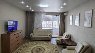 Лот: 25800412. Фото: 1. комната , Красноярск улица Забобонова... Квартиры, студии