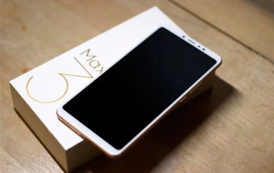 Лот: 15172759. Фото: 1. Xiaomi Mi Max 3 6/128GB gold. Смартфоны
