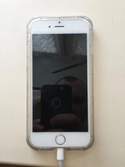 Лот: 9413620. Фото: 1. iPhone 6. Смартфоны