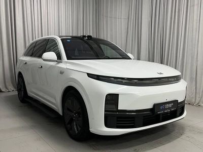 Лот: 25390800. Фото: 1. Внедорожник LiXiang L7 2025. Автомобили