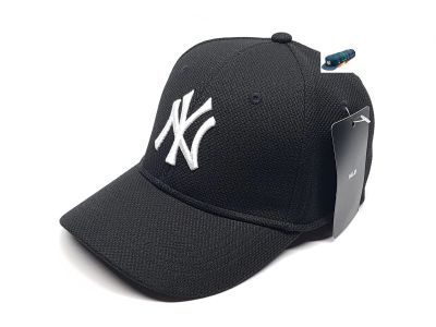 Лот: 17430022. Фото: 1. Бейсболка кепка New York Yankees... Головные уборы