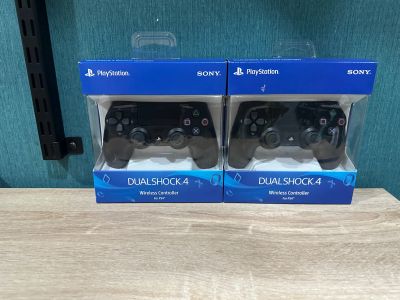 Лот: 25403285. Фото: 1. Геймпад PS4 dualshock 4 черный... Аксессуары для игровых приставок, консолей, геймпады