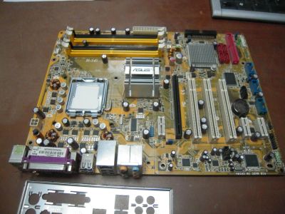 Лот: 12243805. Фото: 1. Материнская плата 775 ASUS P5B... Материнские платы