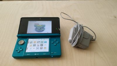 Лот: 14455563. Фото: 1. Nintendo 3ds blue прошита. Игры для консолей