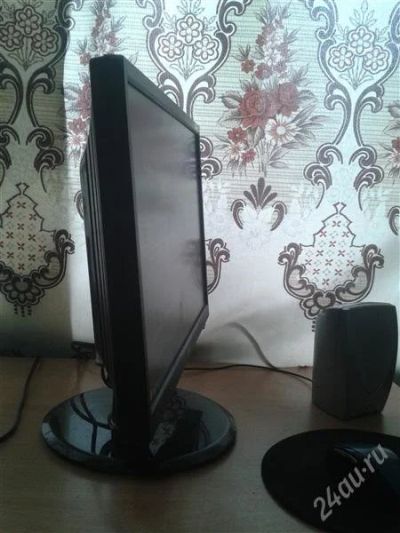 Лот: 2947176. Фото: 1. Монитор ЖК (LG Flatron 19' L196W... ЖК-мониторы