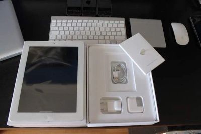 Лот: 4702516. Фото: 1. iPad 4 32gb wifi + cellular, retina... Планшеты