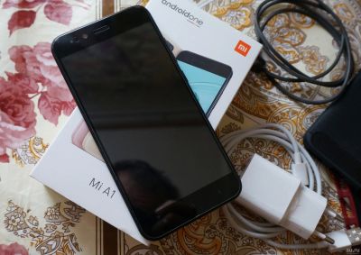 Лот: 12635408. Фото: 1. xiaomi mi a1 черный чистый андроид. Смартфоны