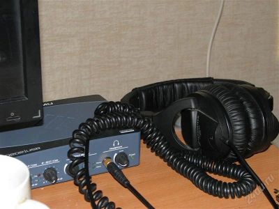 Лот: 2330391. Фото: 1. Sennheiser HD280pro. Наушники, гарнитуры