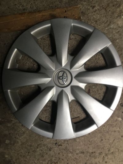 Лот: 19118495. Фото: 1. Колпак Toyota. Колпаки